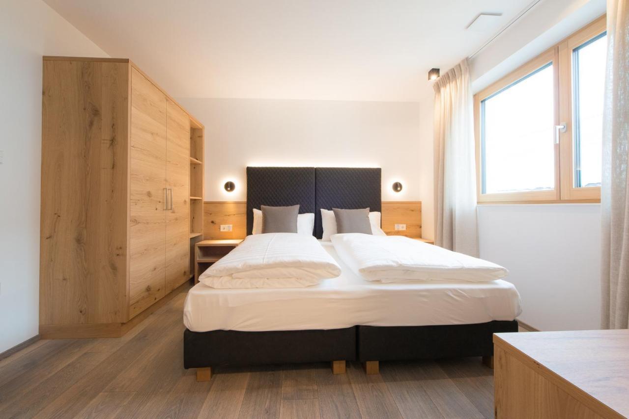 Residence Pitzinger Фалцес Екстериор снимка