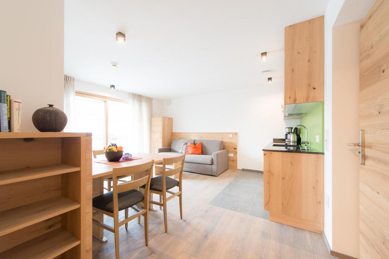 Residence Pitzinger Фалцес Екстериор снимка