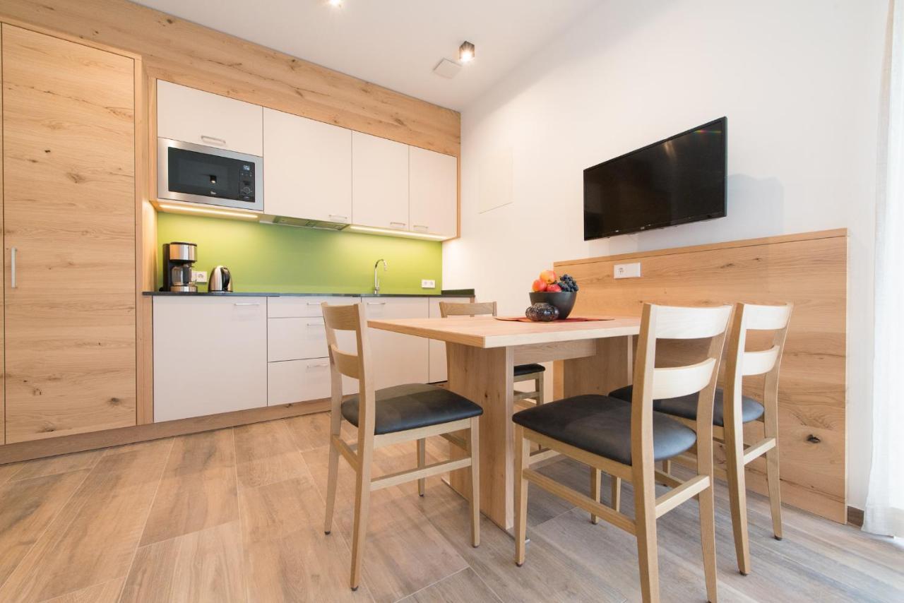 Residence Pitzinger Фалцес Екстериор снимка