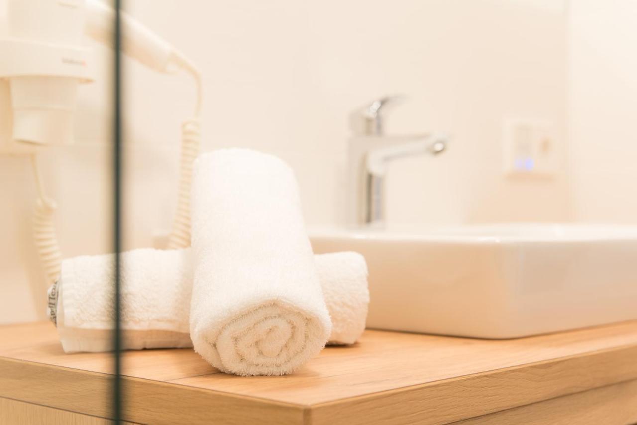 Residence Pitzinger Фалцес Екстериор снимка