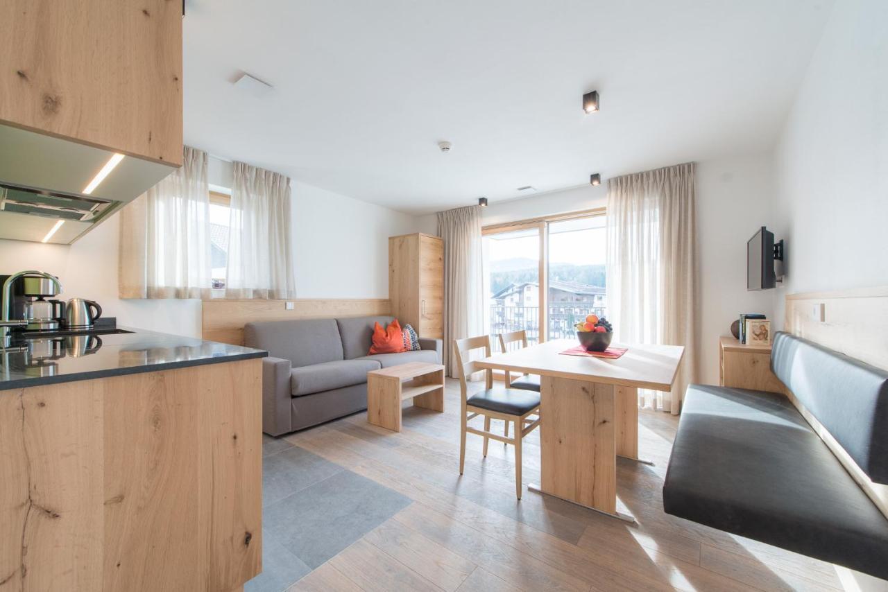 Residence Pitzinger Фалцес Екстериор снимка